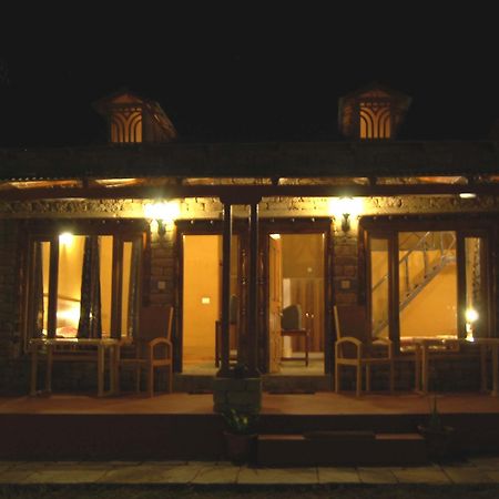 Chevron Mountain Villa Kausani Dış mekan fotoğraf